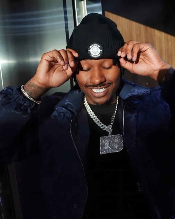 MrJWW - Age, Family, Bio