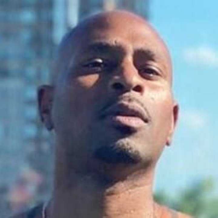 Navarro Gray - Age, Family, Bio