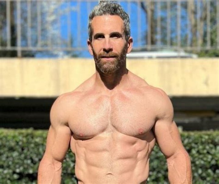 
Paul Sklar Height, Weight, Net Worth, Age, Birthday, Wikipedia, Who, Nationality, Biography 