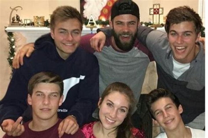 Peyton Meyer - Age, Family, Bio