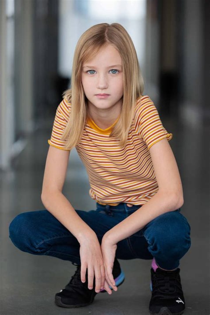 Regan Kay - Age, Family, Bio