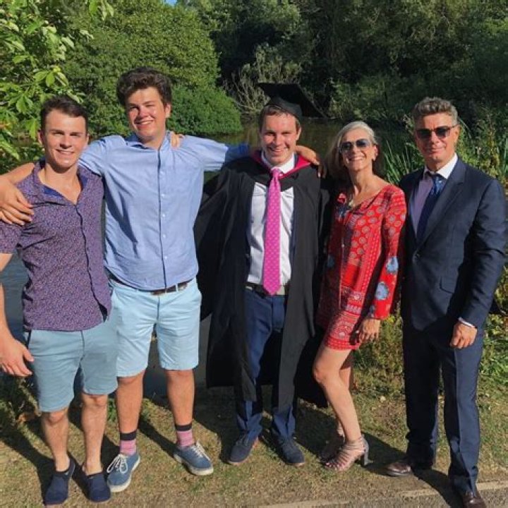 Rob Pannell - Age, Family, Bio