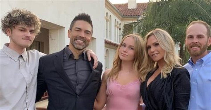 Ryan Vieth - Age, Family, Bio