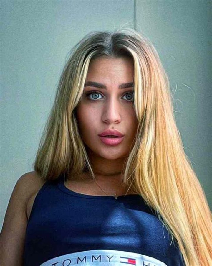 
Samantha Moitzi Height, Weight, Net Worth, Age, Birthday, Wikipedia, Who, Nationality, Biography 