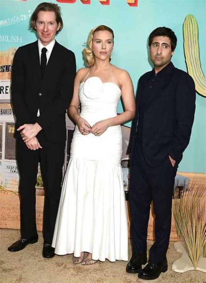 	Scarlett Johansson wore Carolina Herrera to the NYC ‘Asteroid City’ premiere	