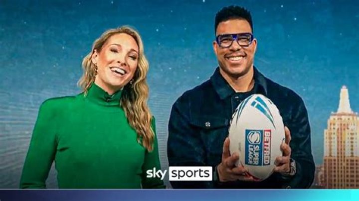 
Sky Sports NFL Presenter Phoebe Schecter Partner And Family Life 