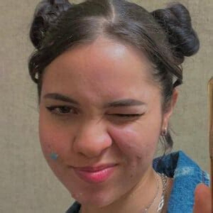 Soy Thaly - Age, Family, Bio