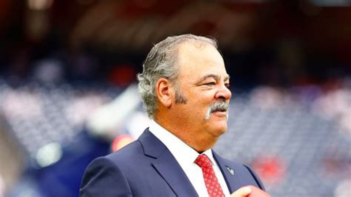 Stephen McNair Bio (Wiki) 