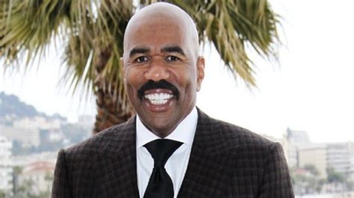 Steve Harvey Is Still Alive: Death Hoax Debunked- What Happened To Him?