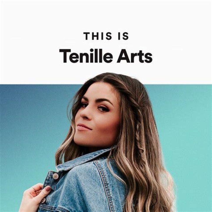 Tenille Arts Bio (Wiki) 