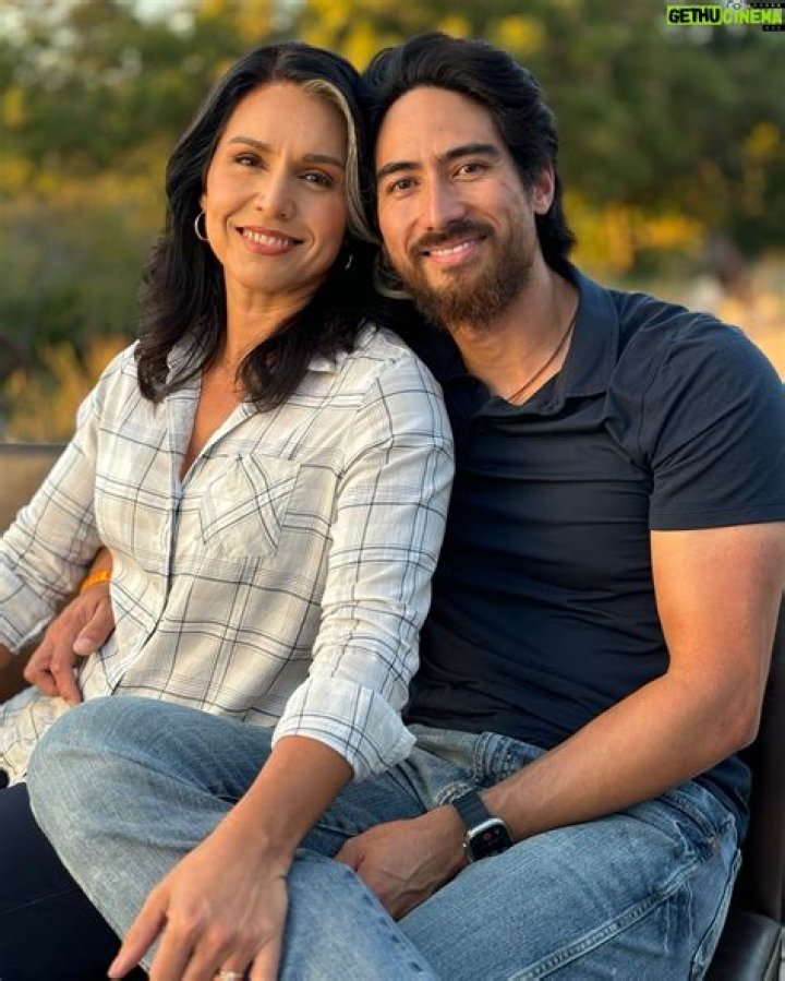 Tulsi Gabbard Bio (Wiki) 