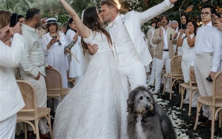 Valeria Marín - Age, Family, Bio