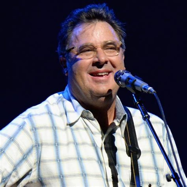 Vince Gill - Age, Family, Bio