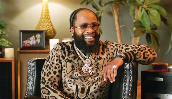 Who Chico Bean Is: Age, Height, Net Worth, Girlfriend, Wiki