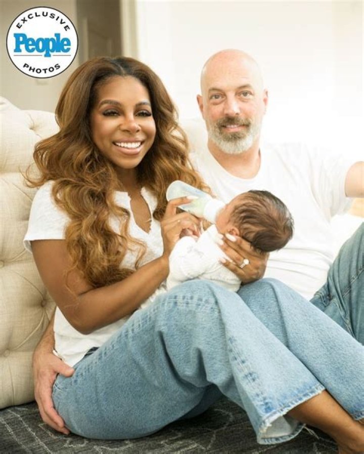 Who Is Ricky Dillard’s Wife? A Peek Into The Dating History Of The Singer