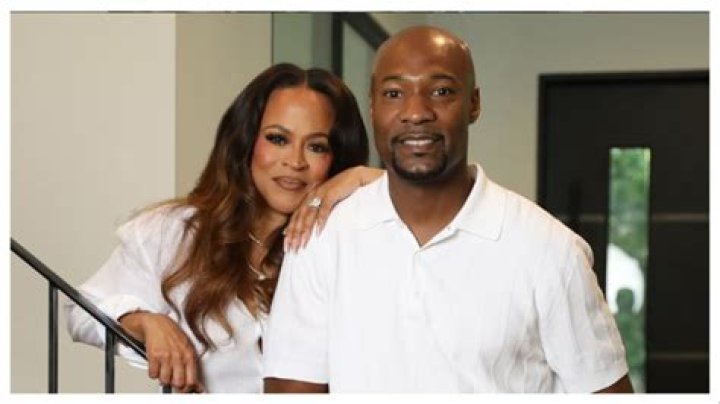 William Henderson - Age, Family, Bio