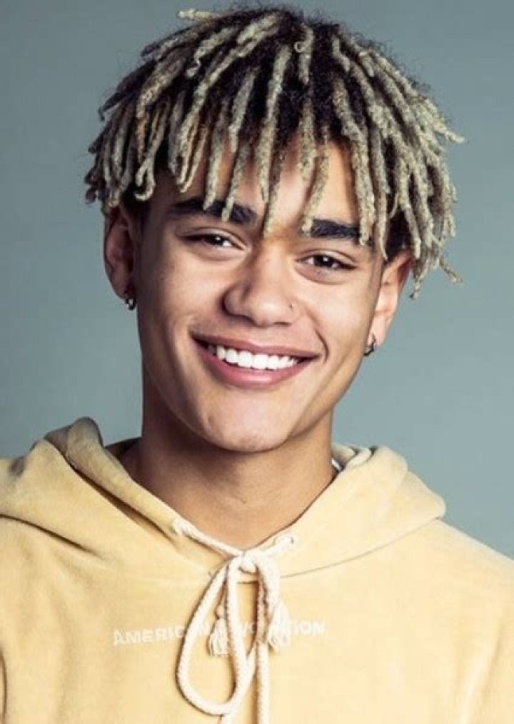 Zion Kuwonu - Age, Family, Bio