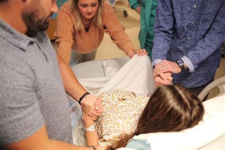 	Zsa Zsa Gabor’s husband trying for baby via surrogate, wants to make her a mom at 94	